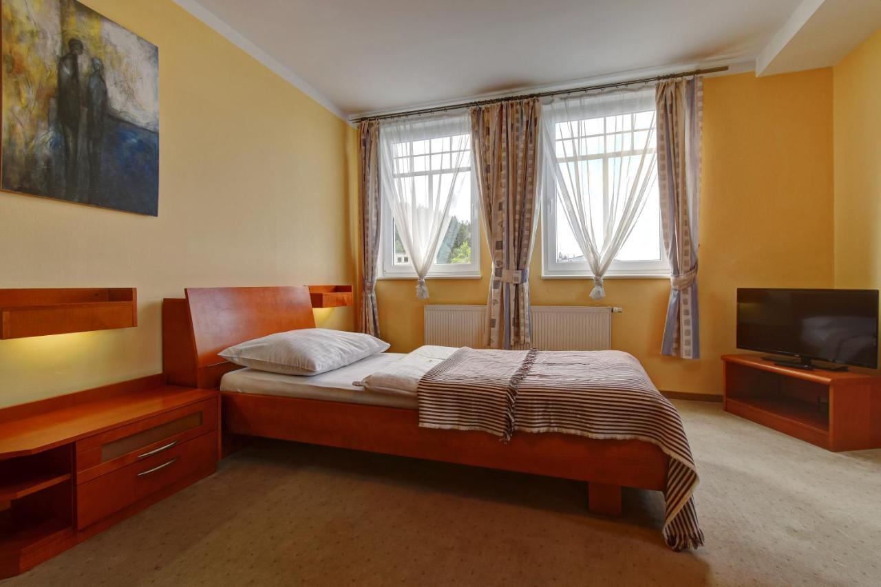 Hotel La Passionaria Mariánské Lázně المظهر الخارجي الصورة